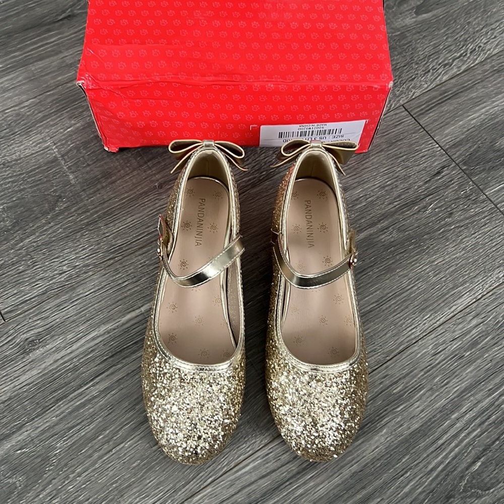 Girls youth size 3 glitter heels